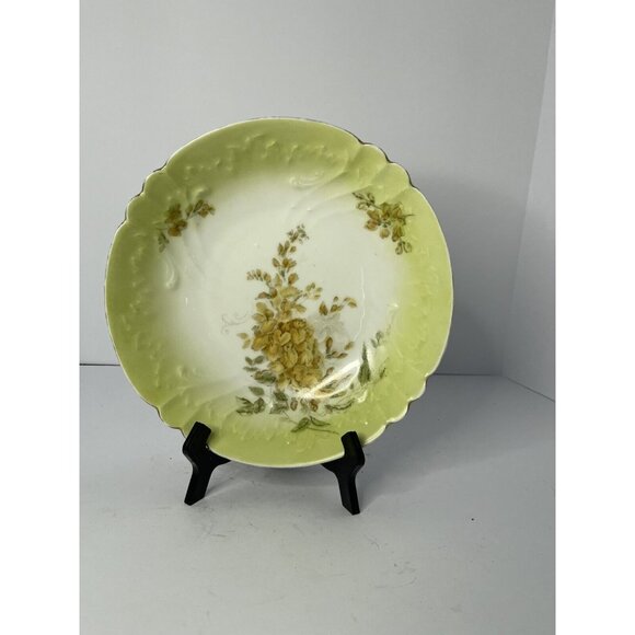 PT GERMANY PORCELAIN ARTIST SIGNED  PAINTED PLATE EMBOSSED 9” - Picture 1 of 3